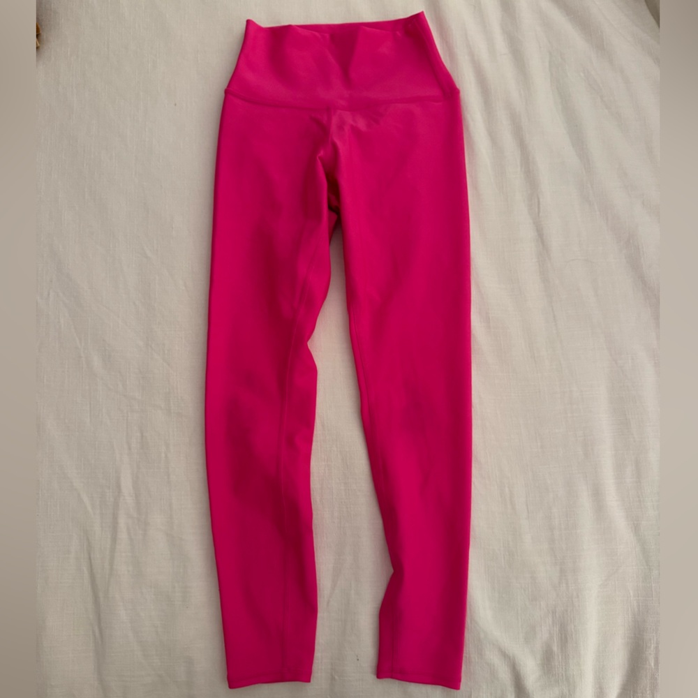 ALO Yoga hot pink leggings